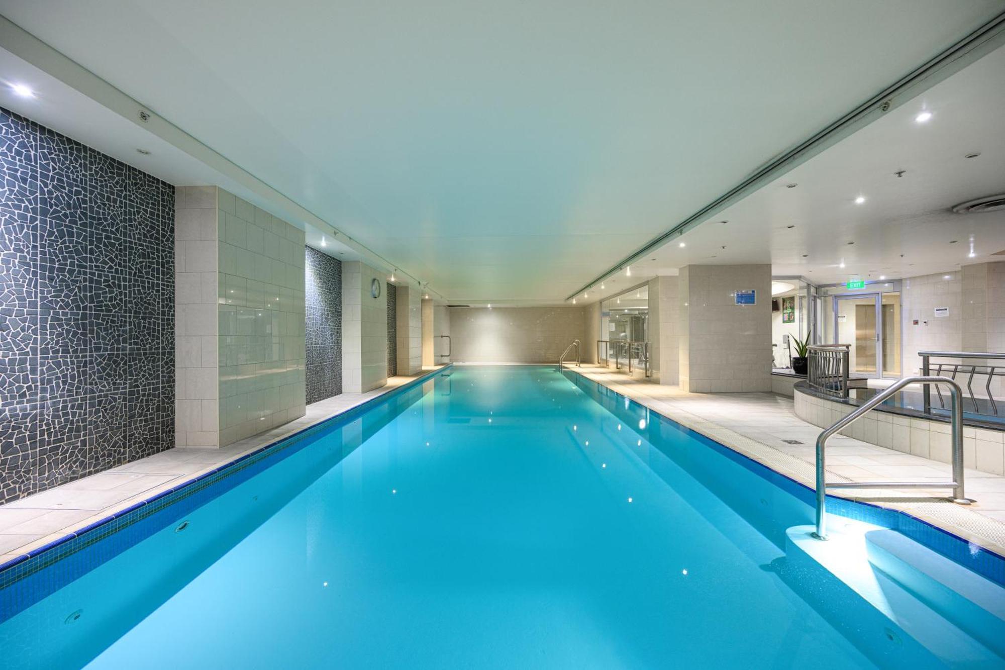 Apartment Haymarketdarling Harbourchina Town With Poolgym