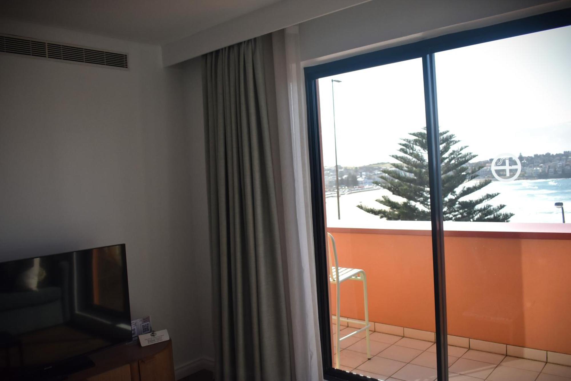Bondi 38 Serviced