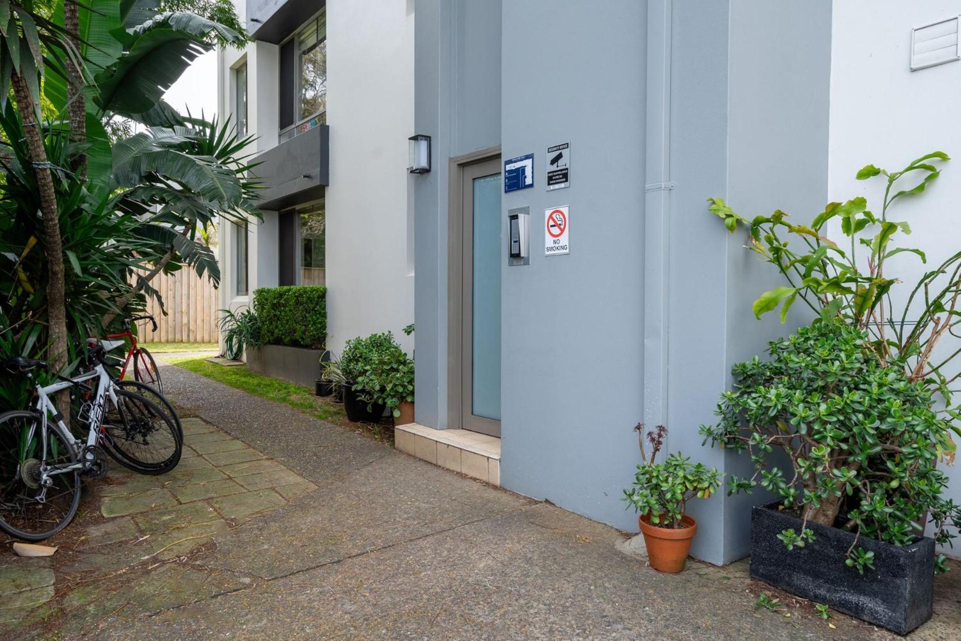 Stylish In Trendy Redfern * Sydney