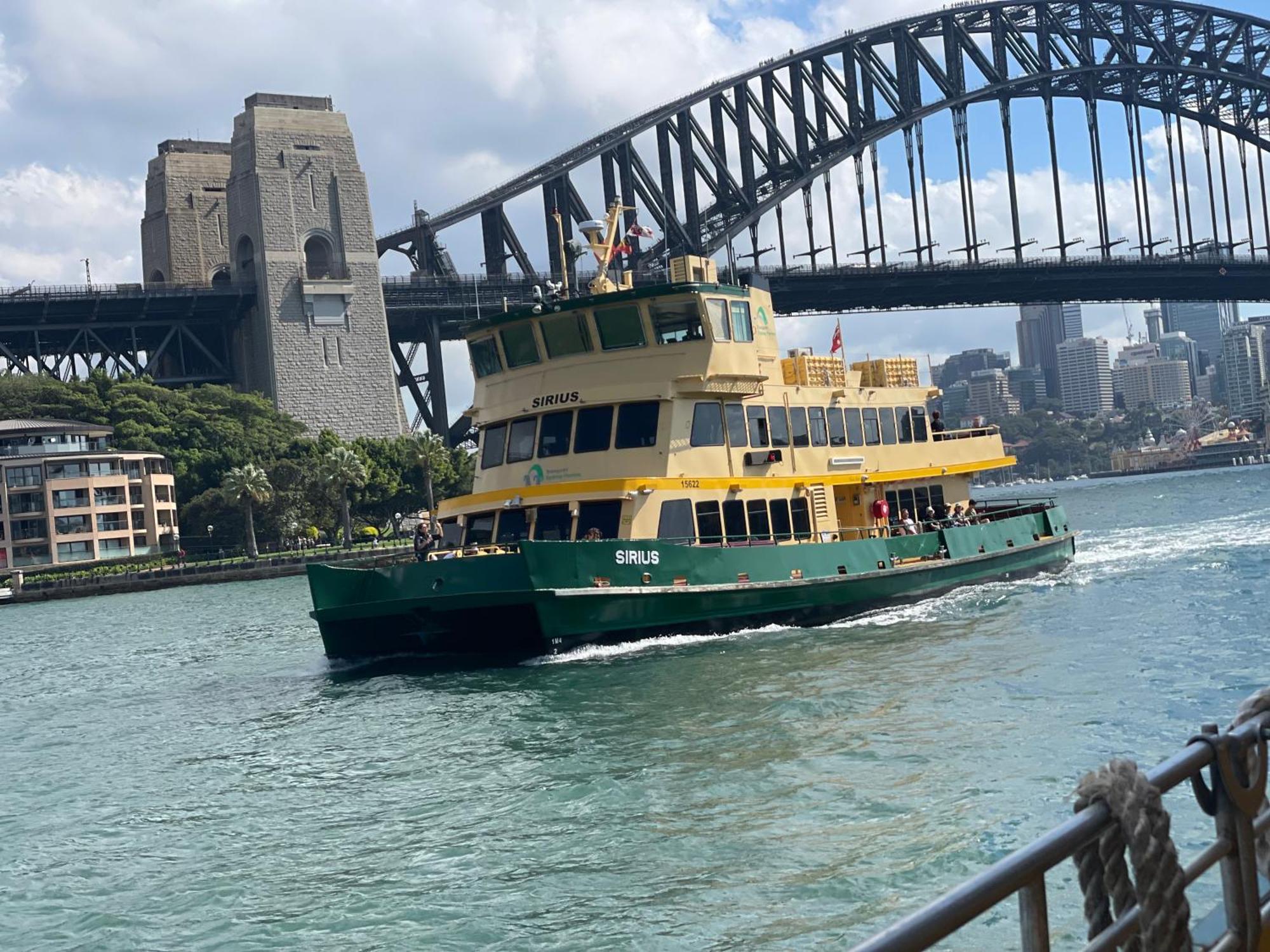 Manly Beachfront Deluxe En-suite * Sydney