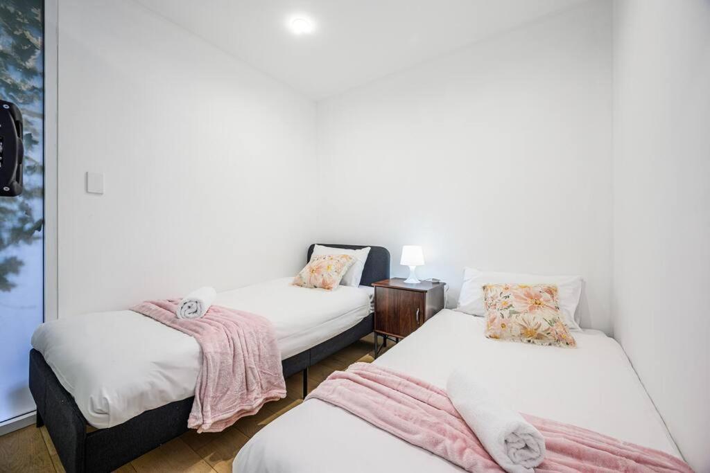 Leichhard Lovely 2br With Pool Apartment Sydney