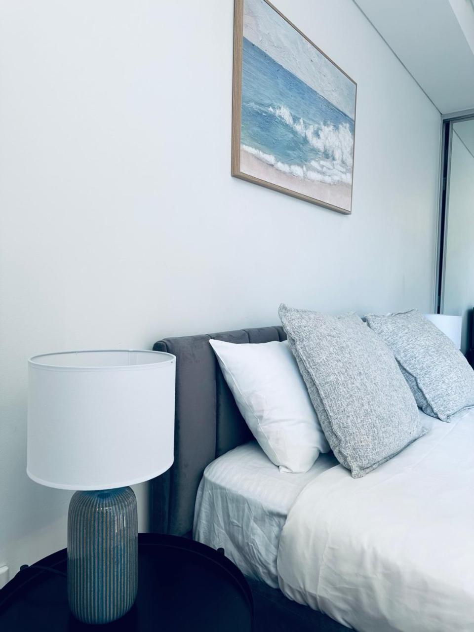 Jc - Free Ac,wifi And Parking,close Shopping And Train Sydney