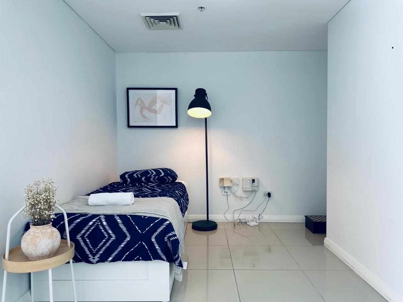 Apartment Jc - Free Ac,wifi And Parking,close Shopping And Train *