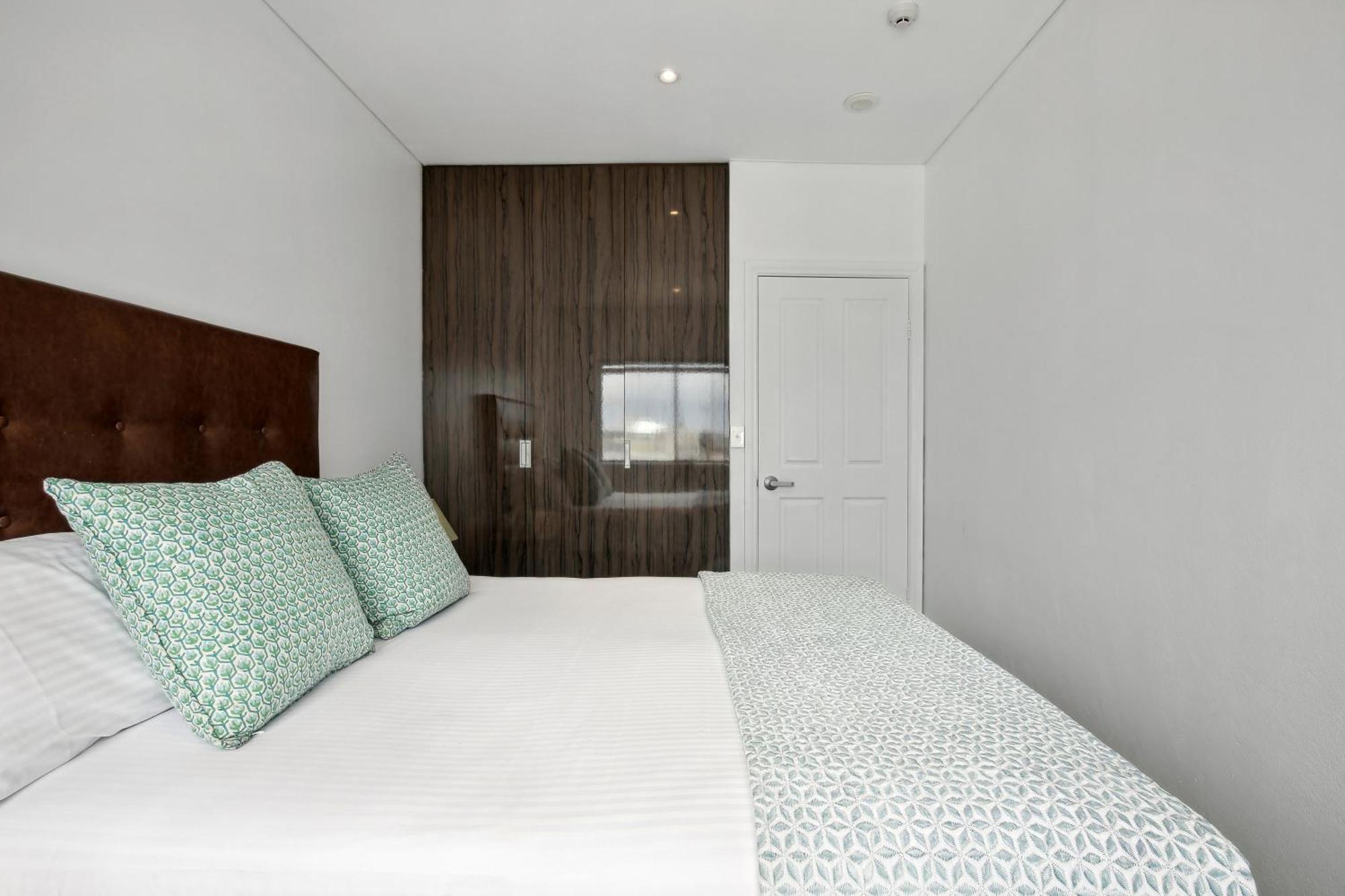 Bondi 38 Serviced Aparthotel 4*
