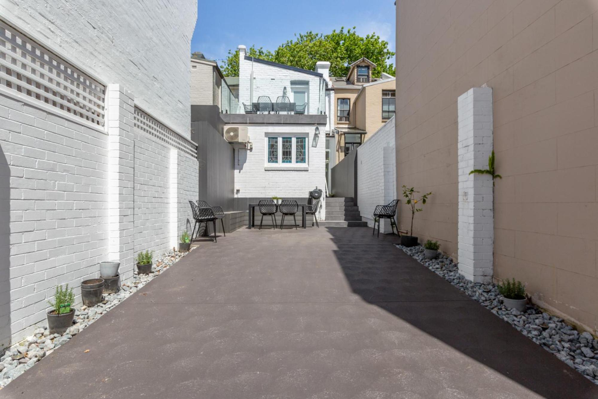 Superb 3-bed Victorian Terrace By Darling Harbour Sydney