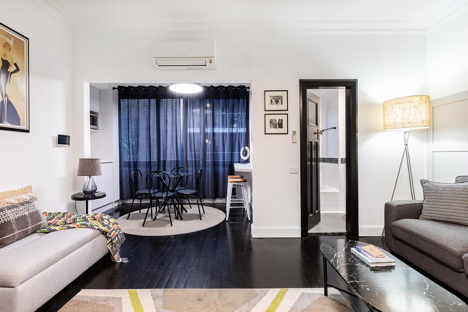 Aparthotel Regents Court 4*