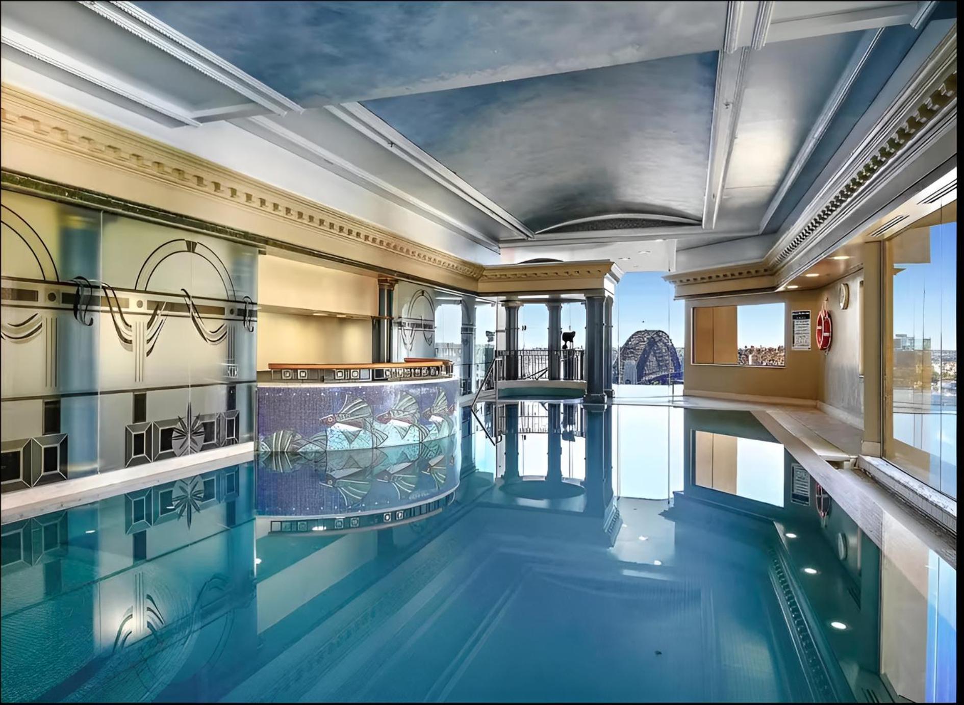 With Pool, Sauna And Gym! *