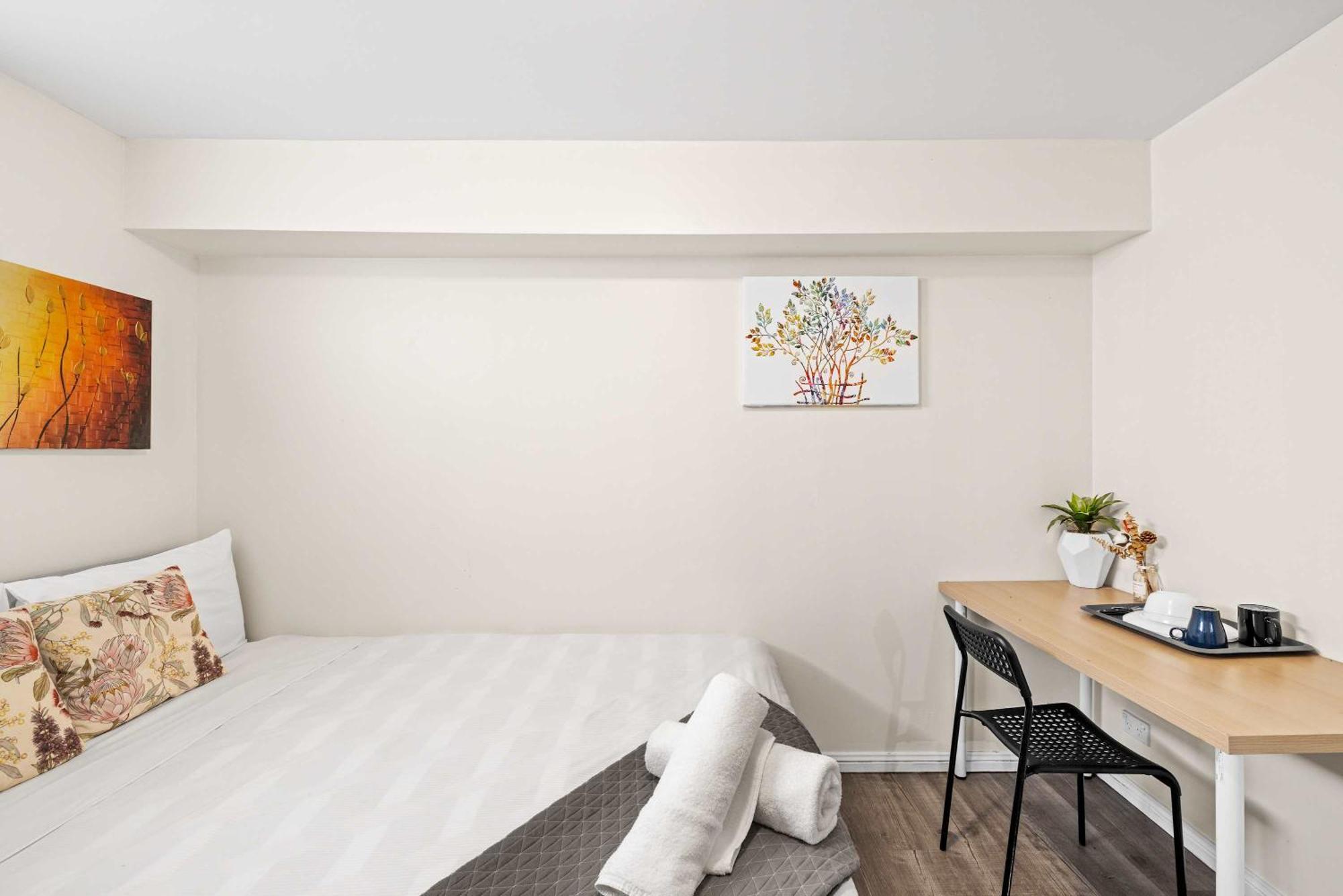 1 Private Double In Carramar 1 * Sydney