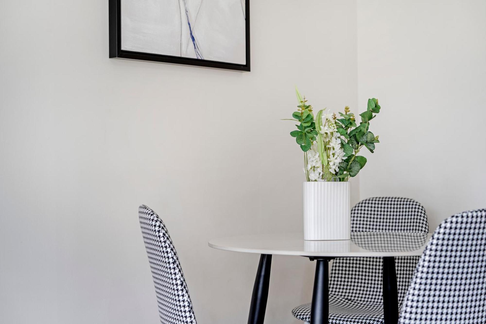 Apartment Cozy Near Rpa And Syd Uni