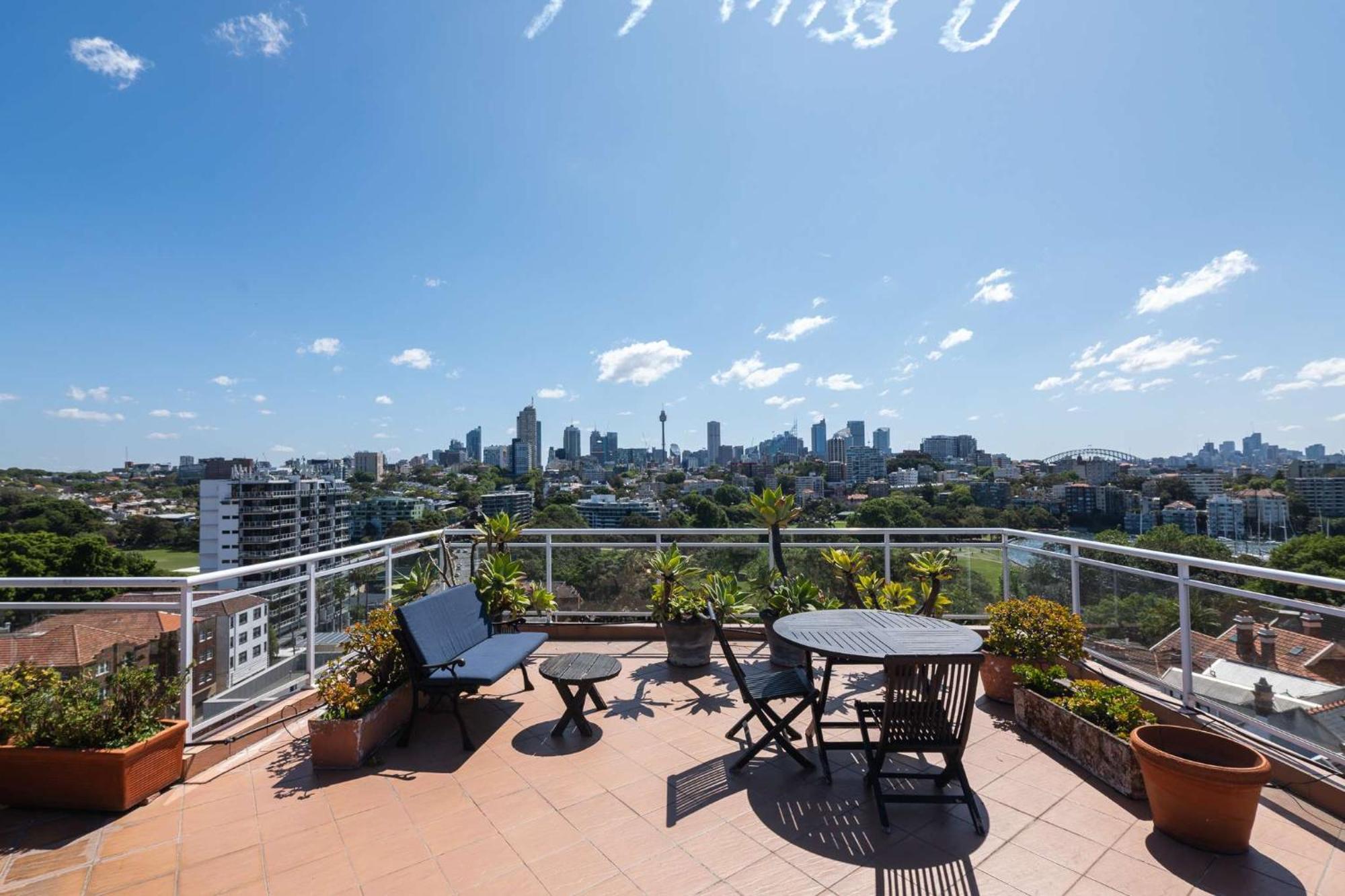 Delightful Darling Point W Stunning Rooftop Apartment Sydney