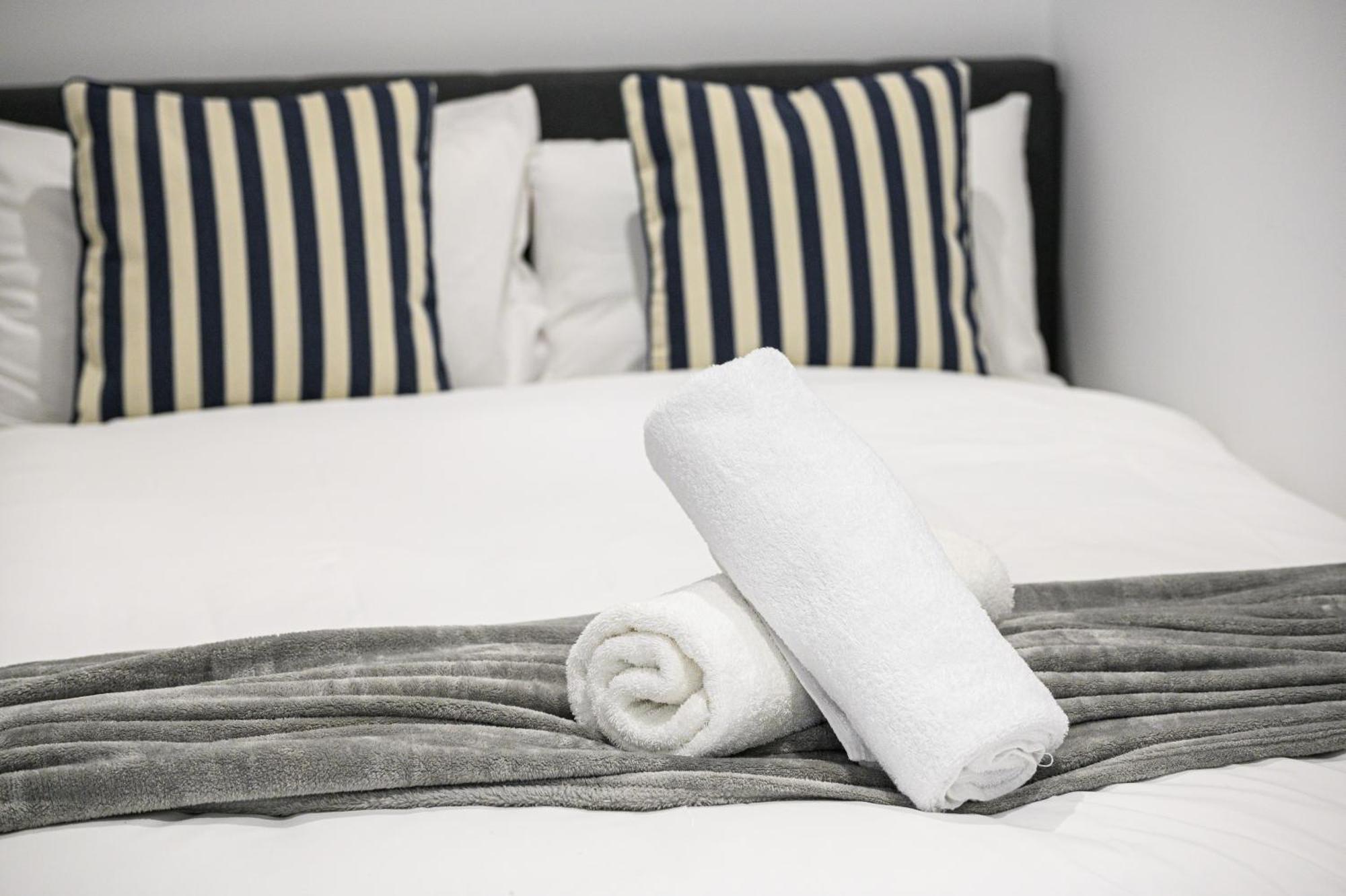 Apartment Cbd Sweet 3br Chinatown Icc & Parking & Firework
