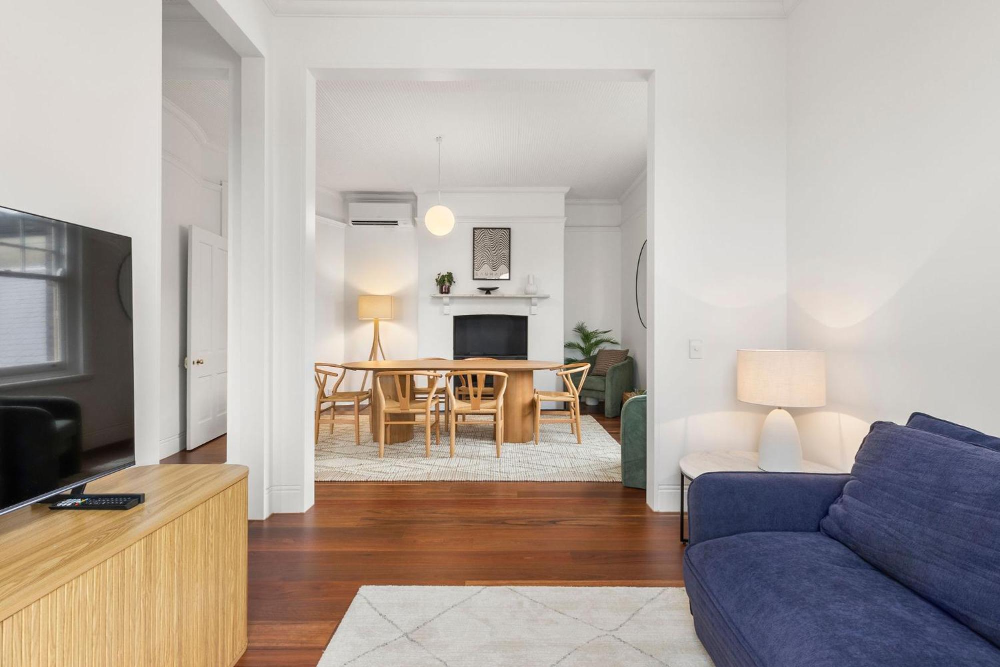 4 Trinity Avenue Apartment *