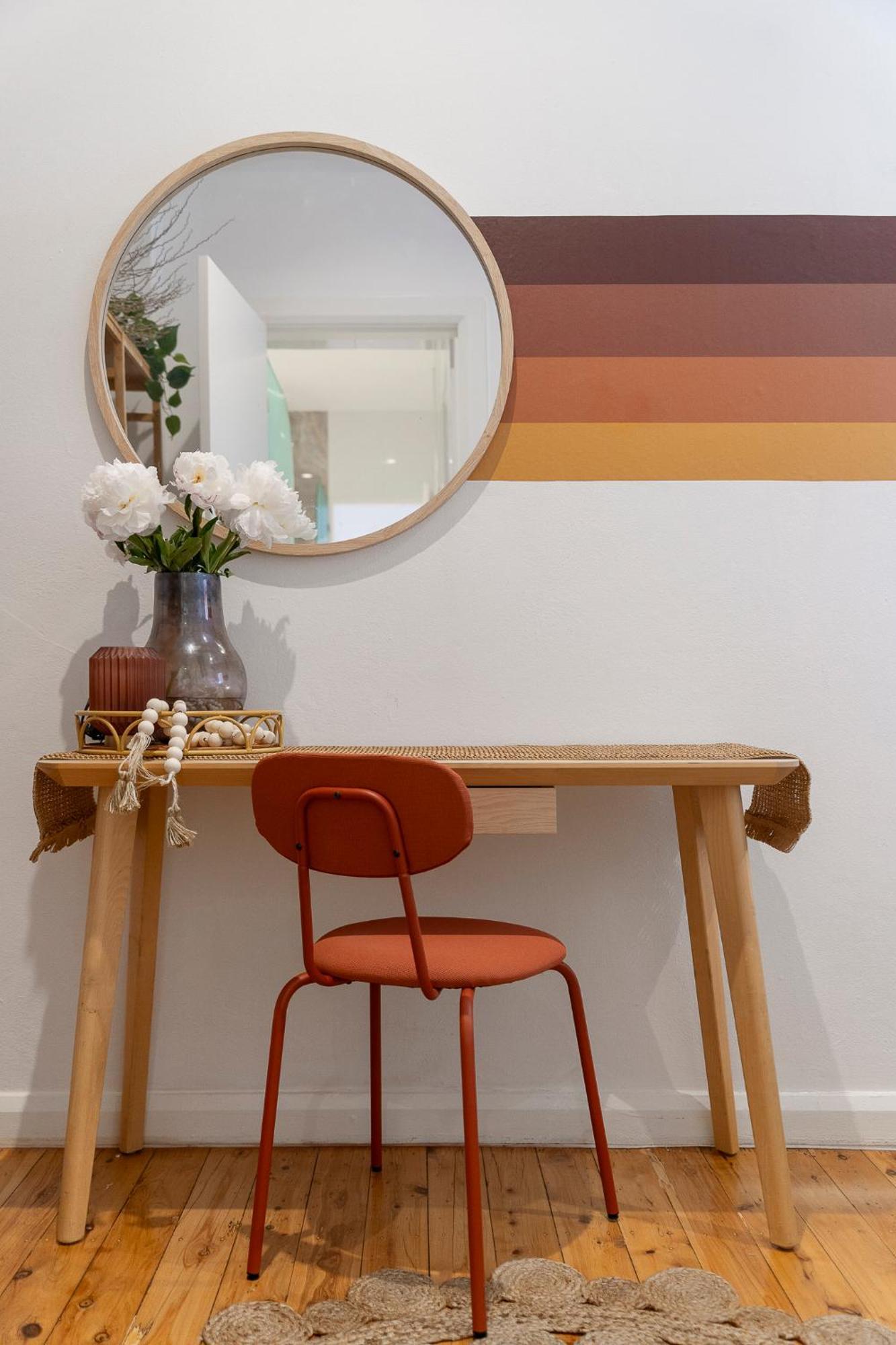 1 And 2 Bed - 500m To - Belle's At Bondi Hotel