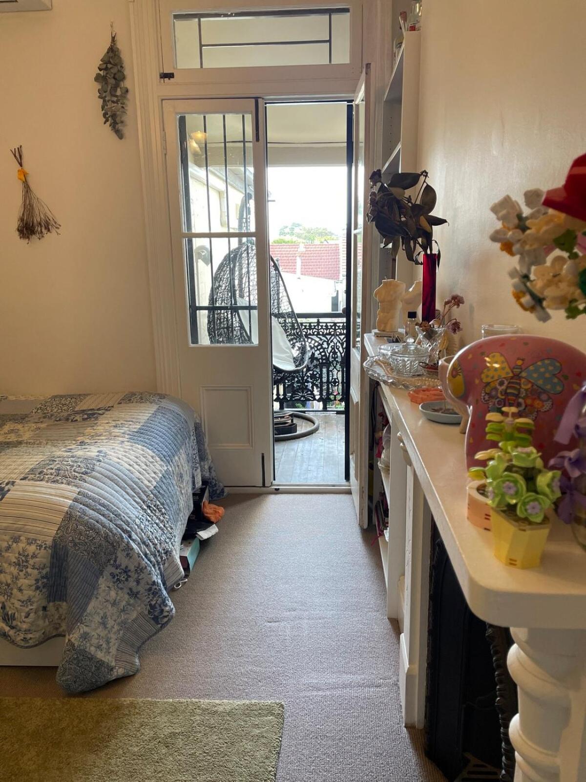 Updated Newtown Terrace Holiday home Sydney