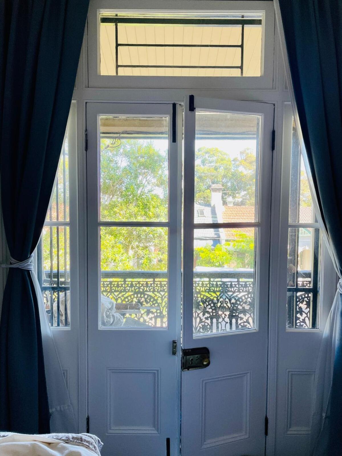 Updated Newtown Terrace Holiday home