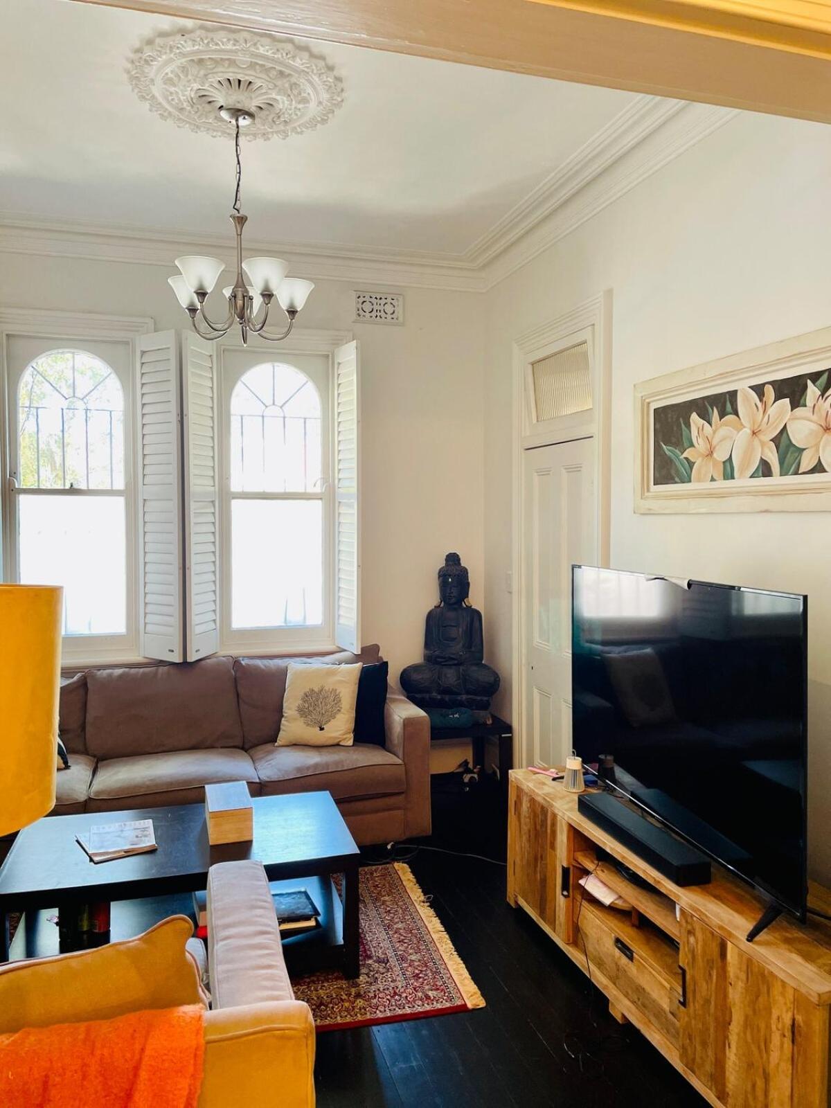 Updated Newtown Terrace Holiday home *