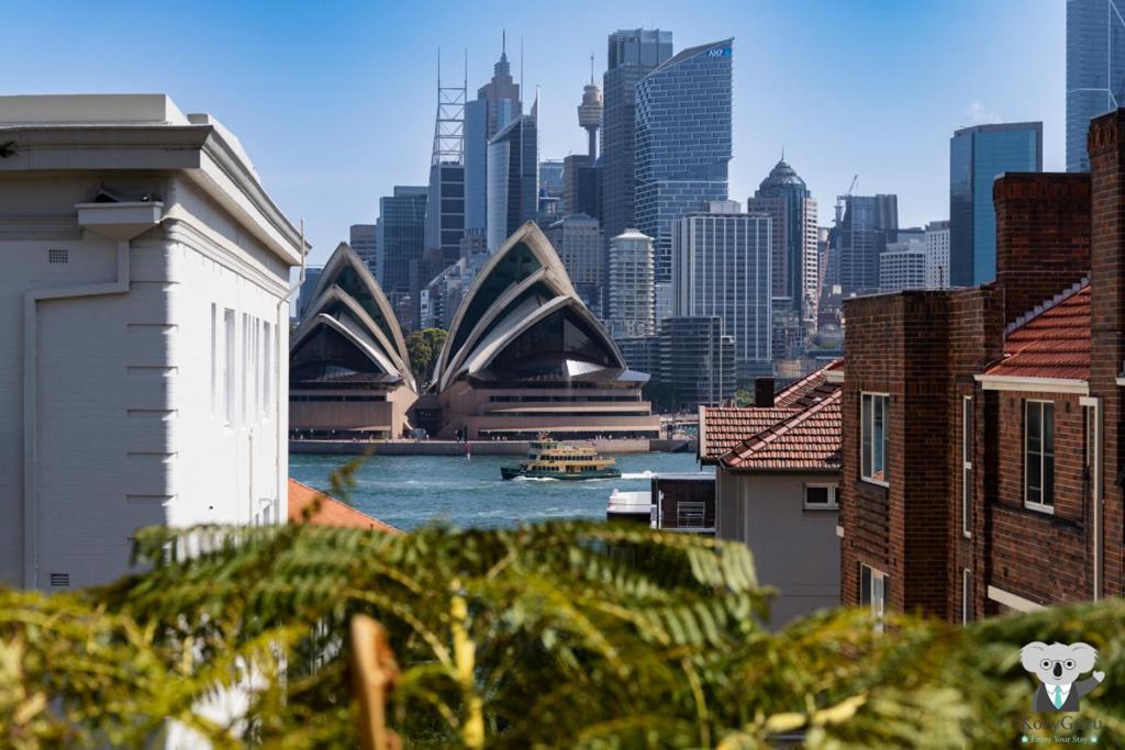 Kozyguru Kirribilli Opera House View 2 Bed Apartment