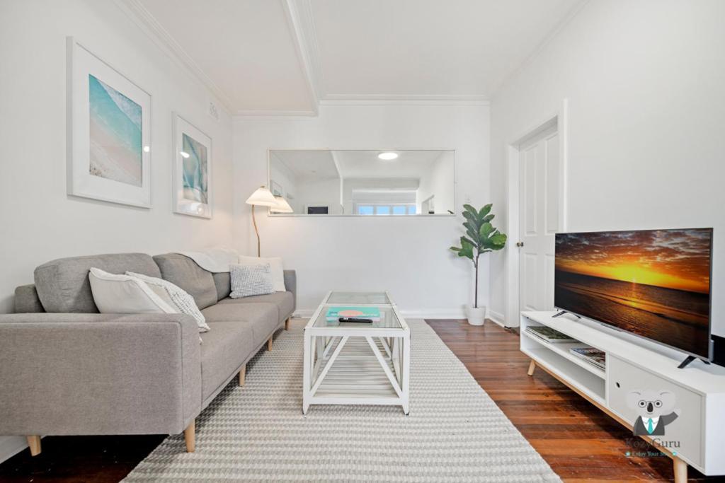 Kozyguru Kirribilli Opera House View 2 Bed