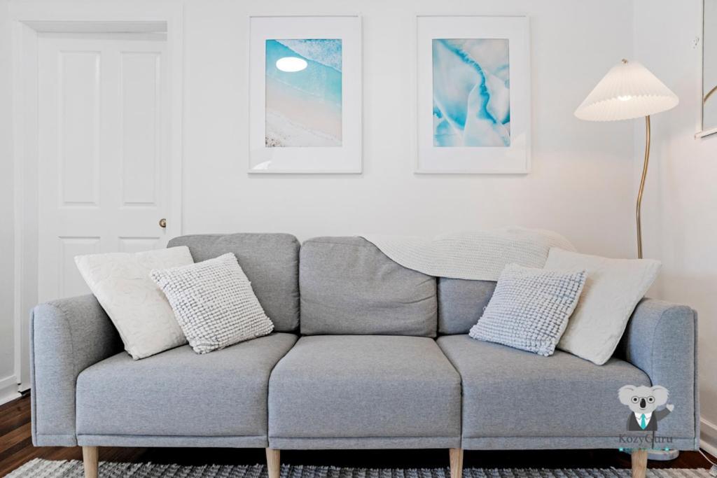 Kozyguru Kirribilli Opera House View 2 Bed Sydney