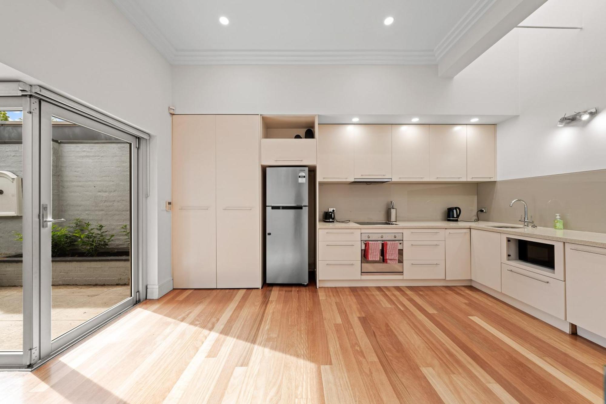 Stylish 3br House With Parking & Icc&darling Harbour-8 Mins Walk Holiday home Sydney