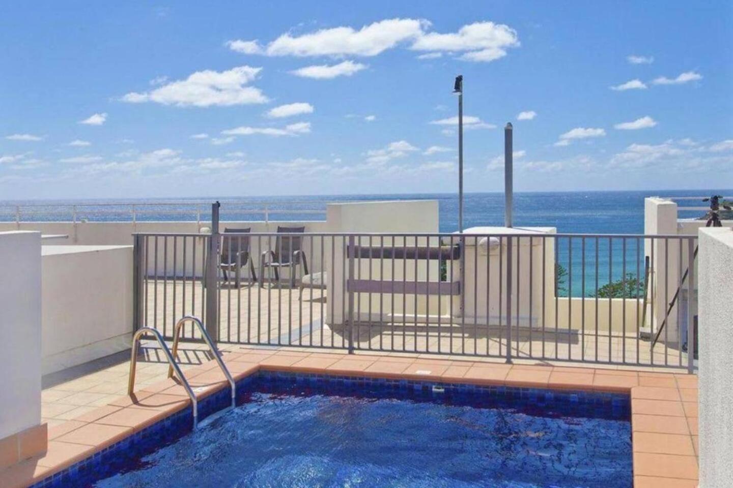 'coastal Nest' Elegant Pad With Million-dollar Views Apartment *