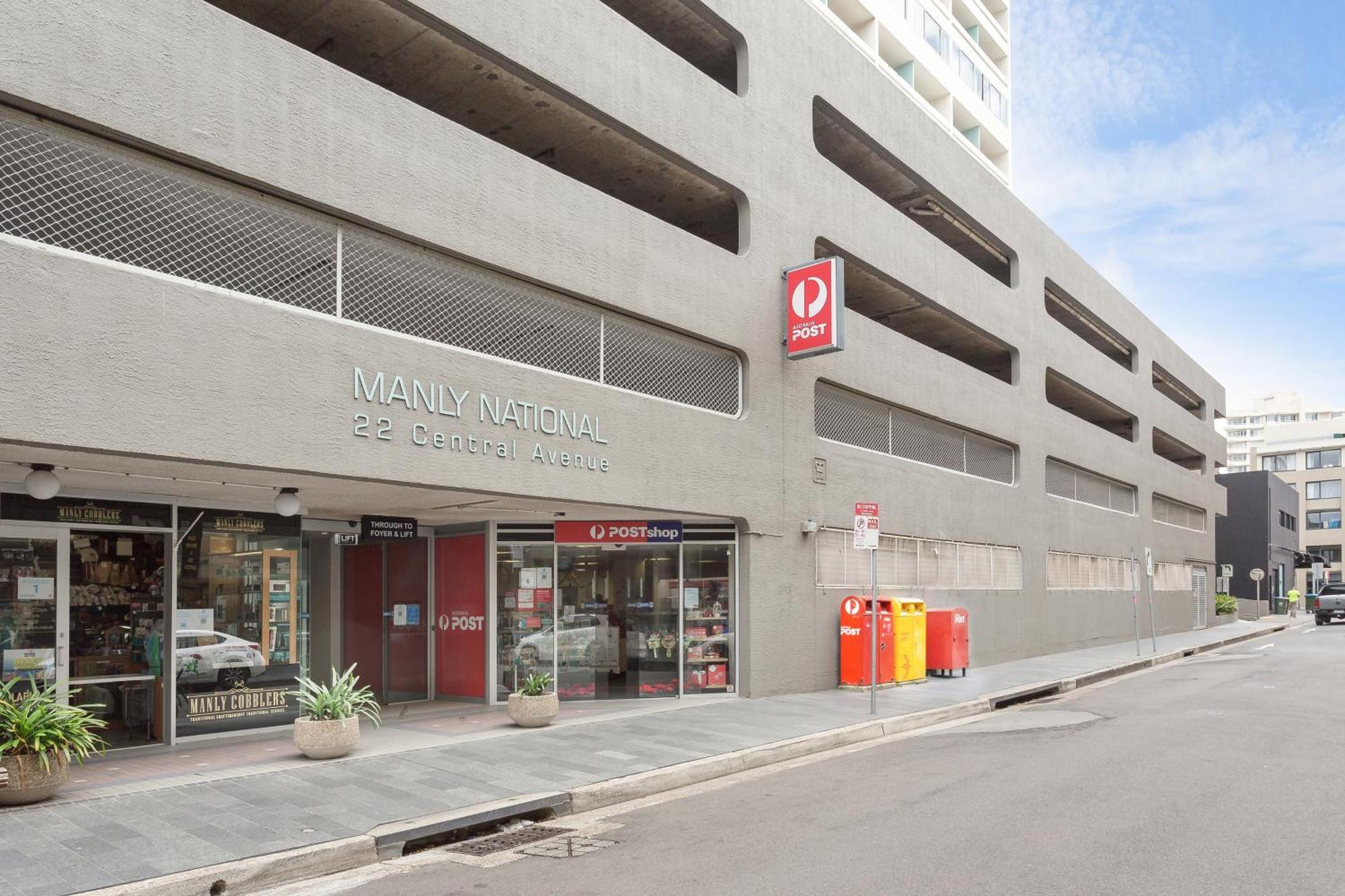 Apartment 'coastal Nest' Elegant Pad With Million-dollar Views Sydney