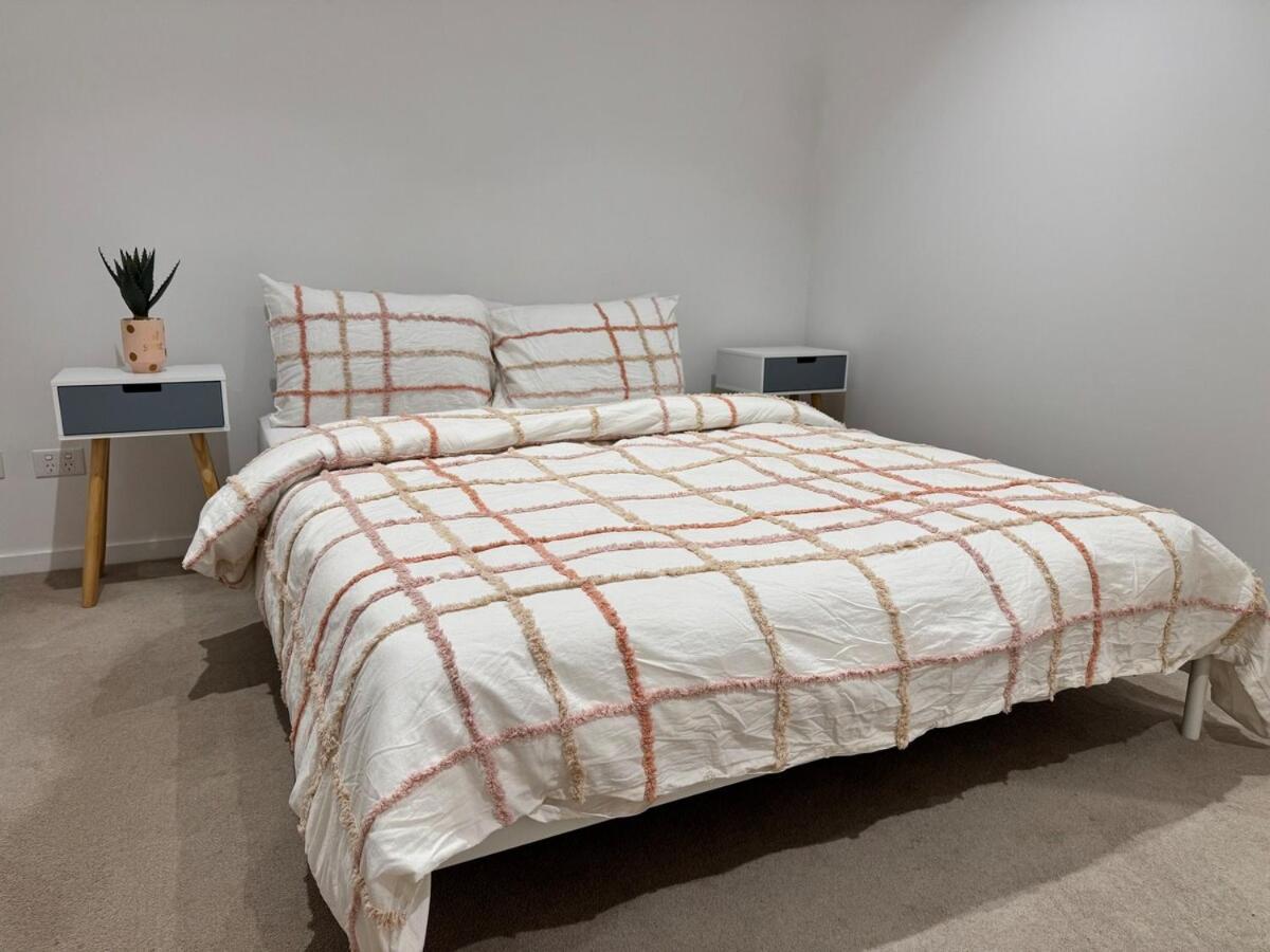 Apartment Life Near Cbd&uts