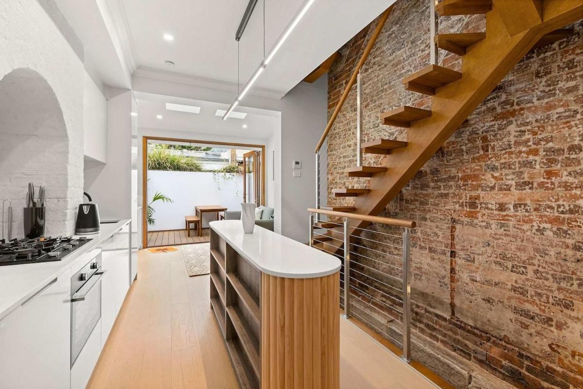 4 Story Terrace House In Darlinghurst Sydney