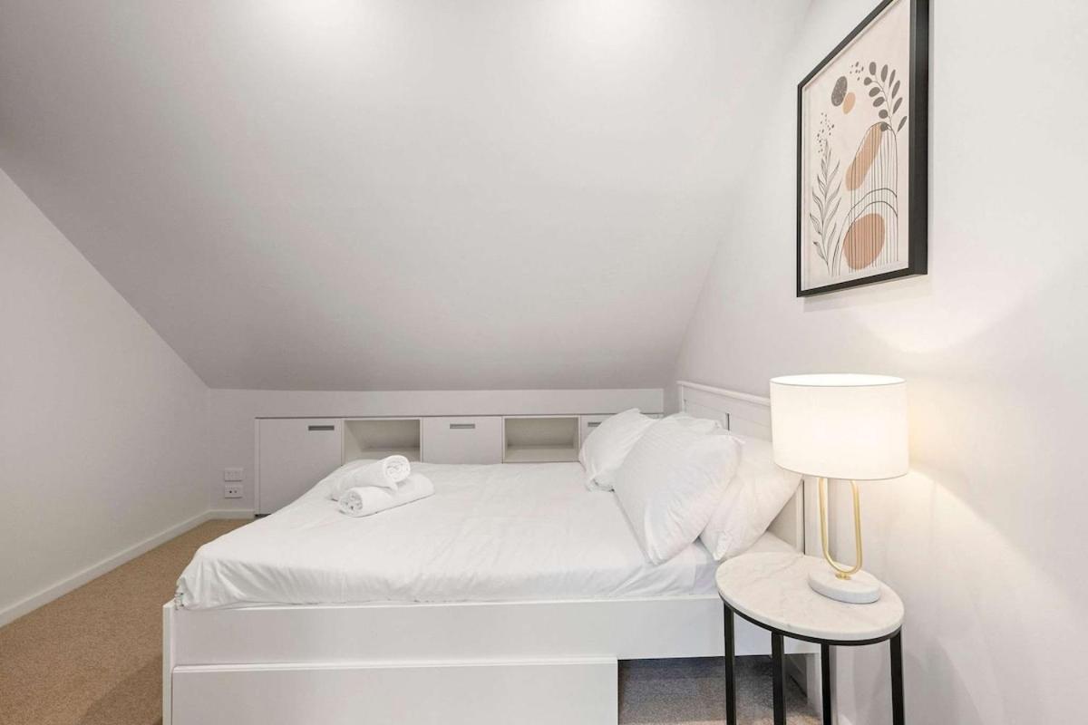 4 Story Terrace House In Darlinghurst *
