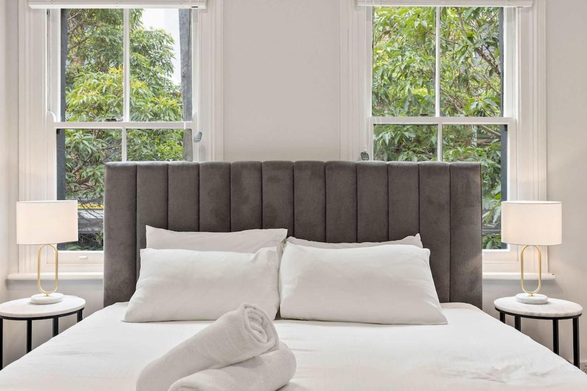 4 Story Terrace House In Darlinghurst *