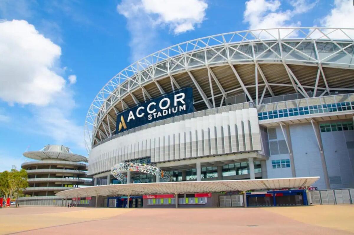 Olympic Park Gem 2 Bedroom -pool Gym Parking 17 Sydney