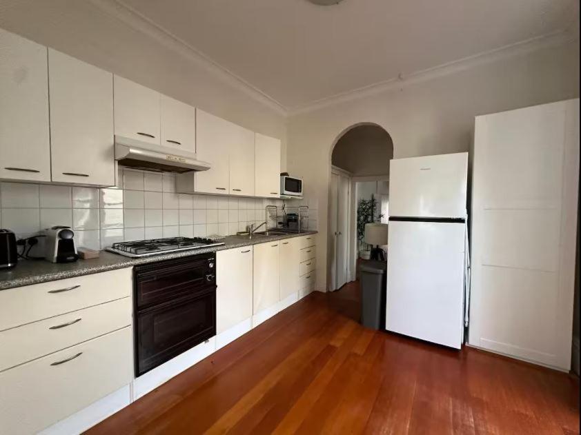 Holiday home Price 2 Bedroom House Glebe