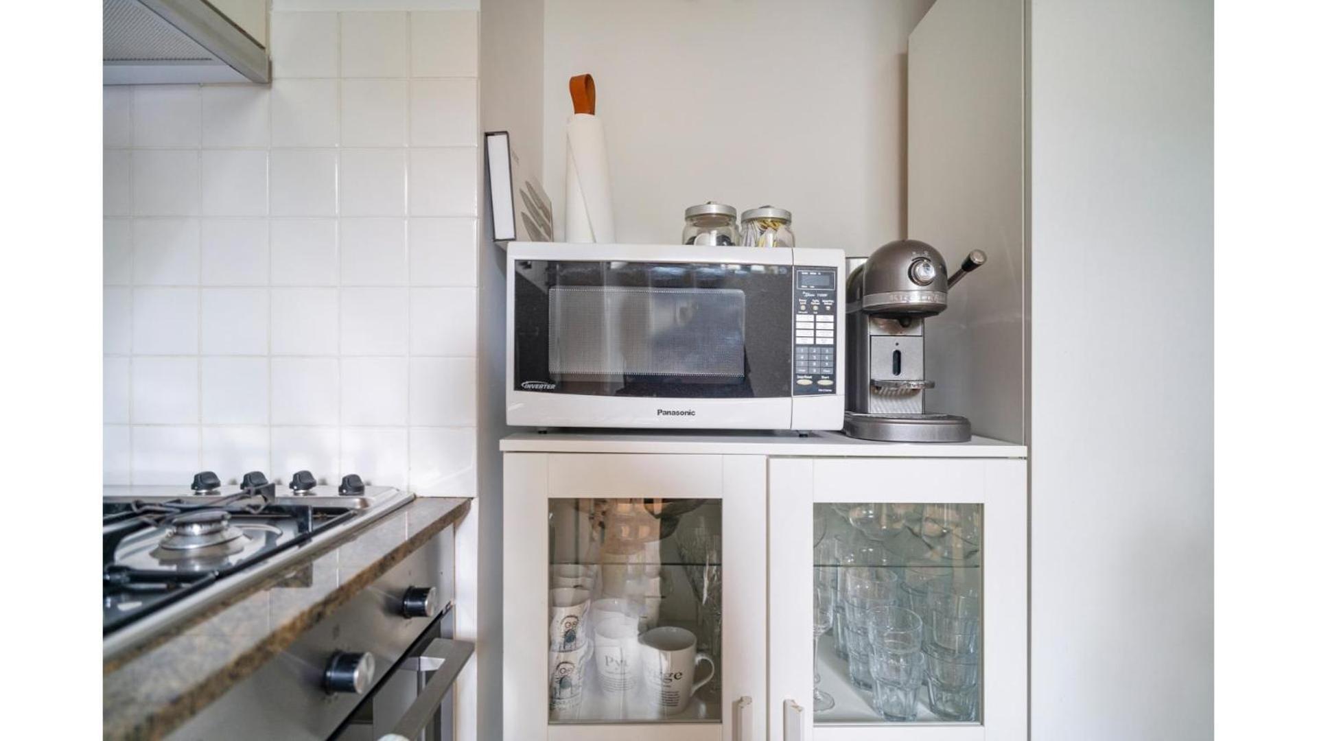 Loft Style In The Heart Of Surry Hills Apartment