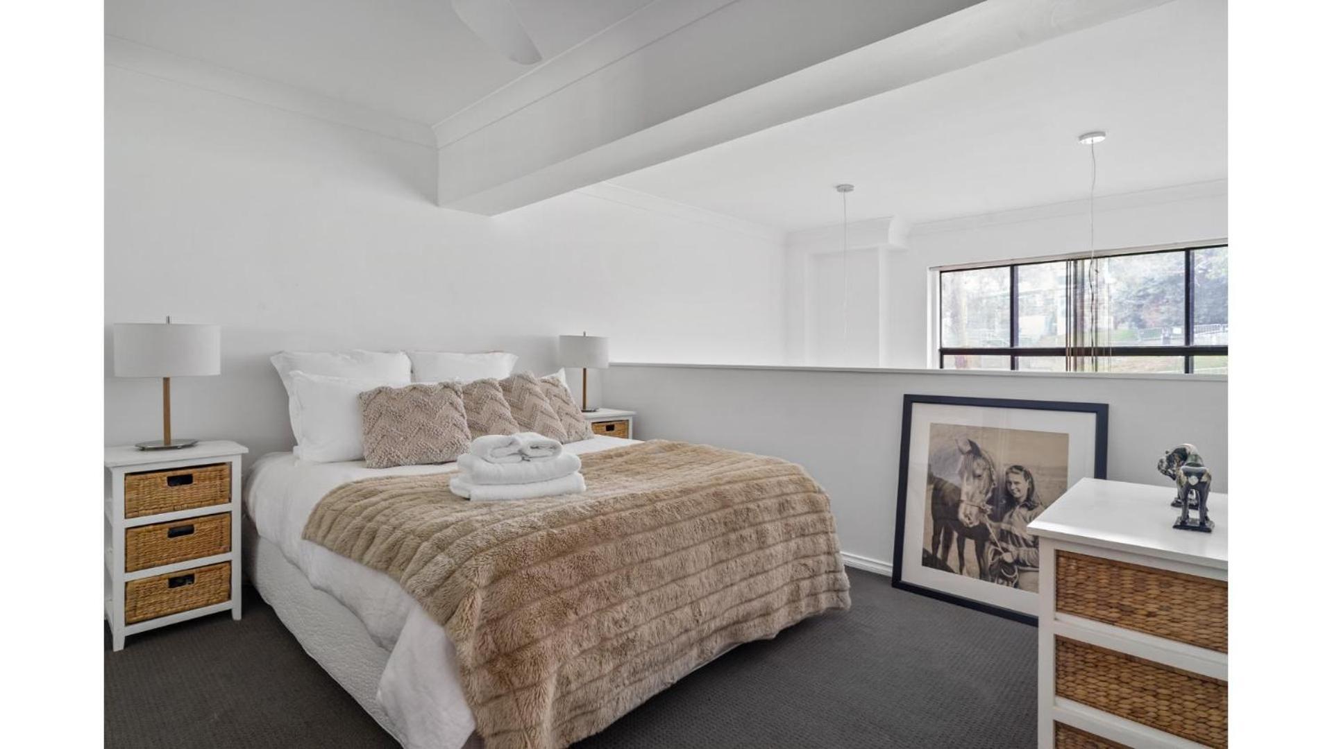 Loft Style In The Heart Of Surry Hills Apartment *