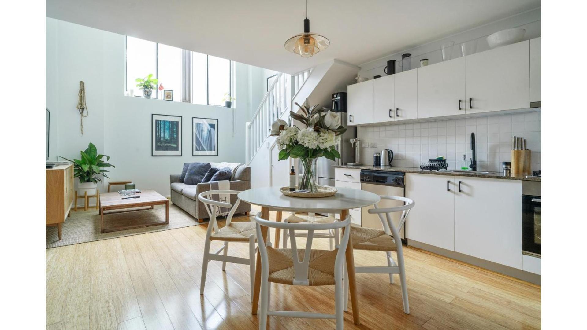 Apartment Loft Style In The Heart Of Surry Hills Sydney