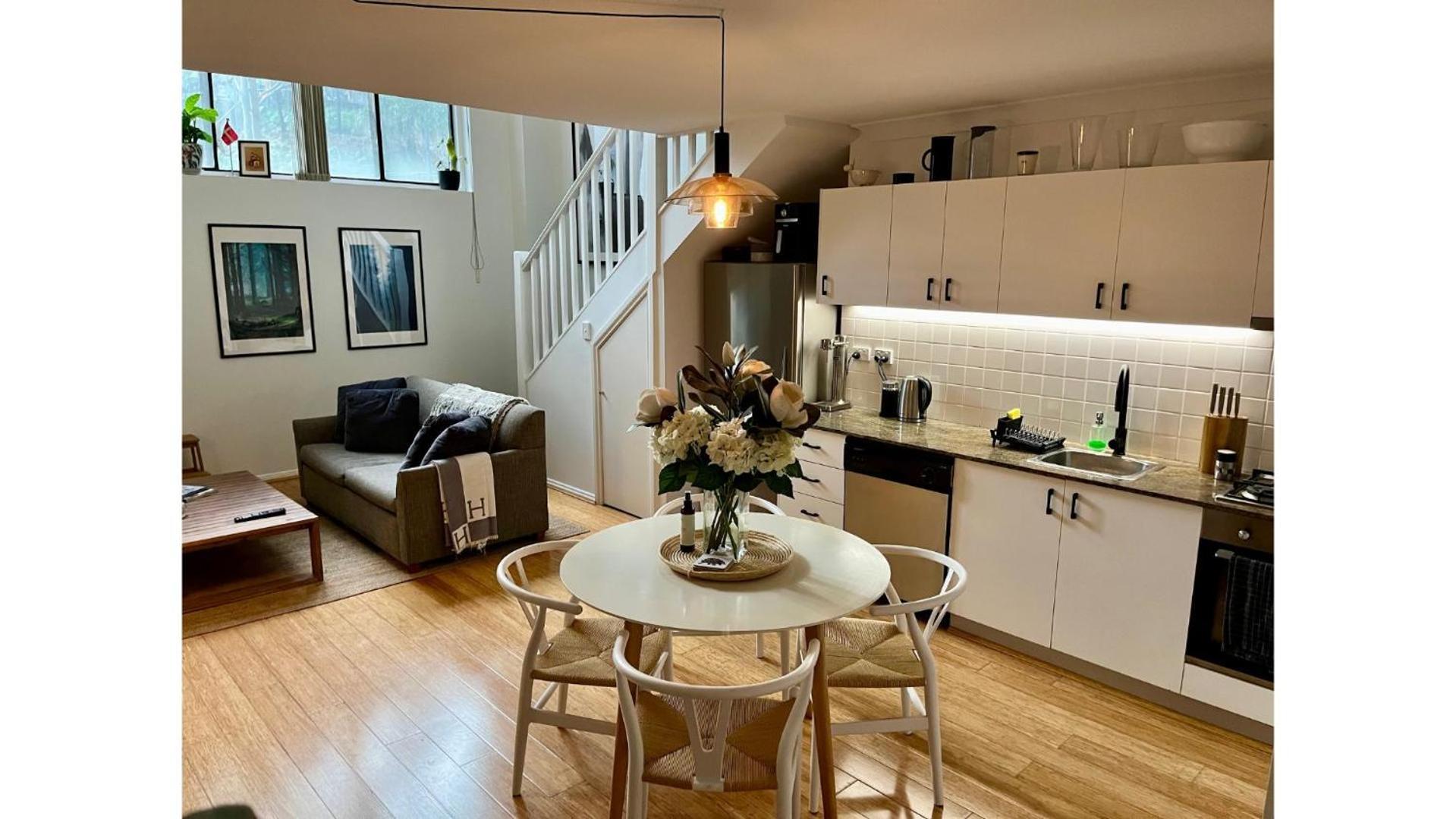 Loft Style In The Heart Of Surry Hills Sydney