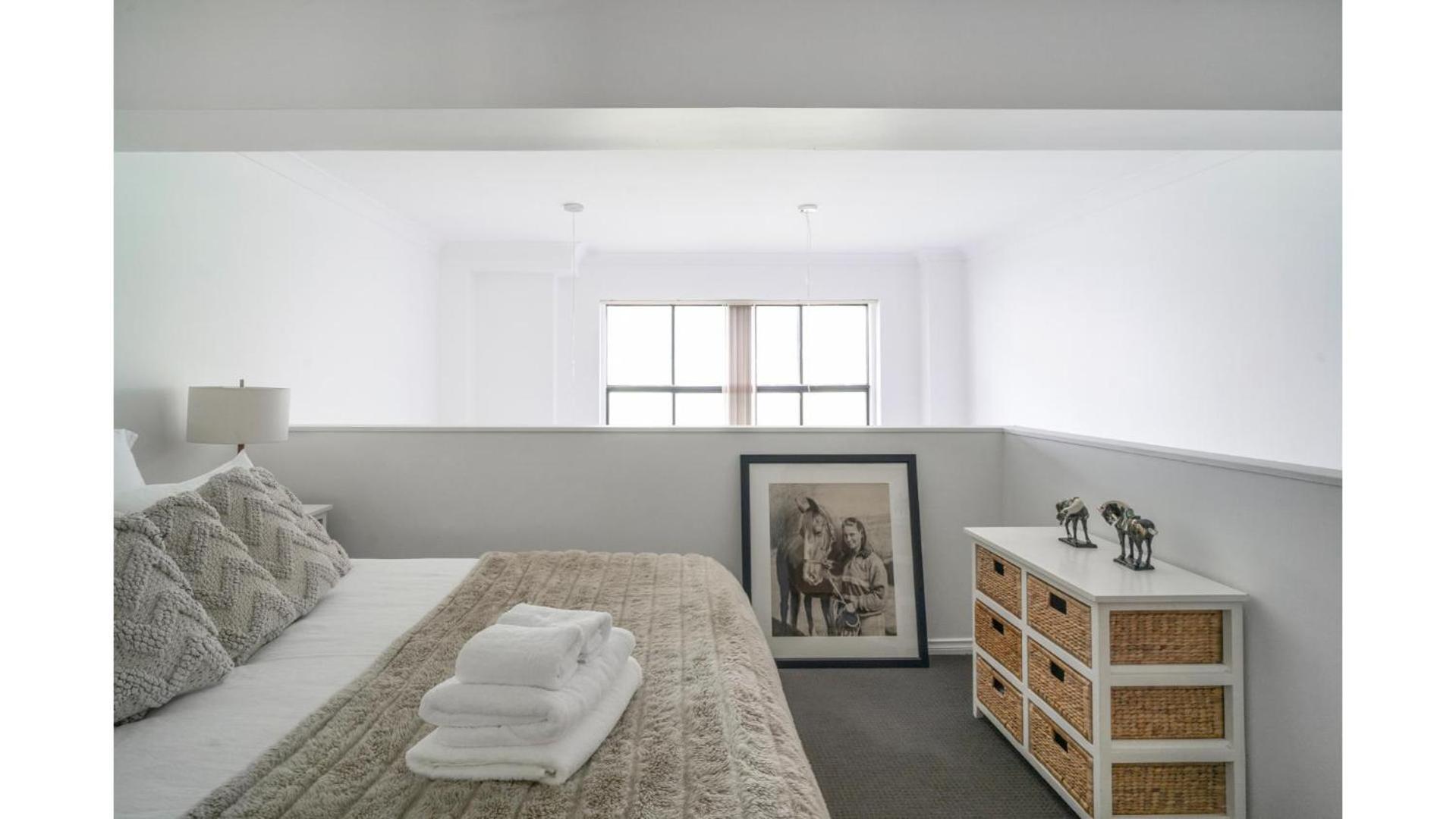 Loft Style In The Heart Of Surry Hills Sydney