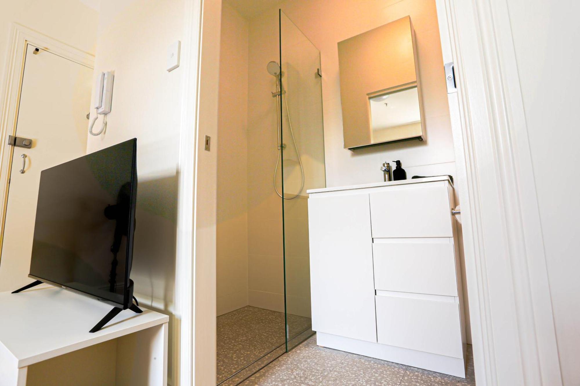 Elegant Surry Hills 5 Apartment