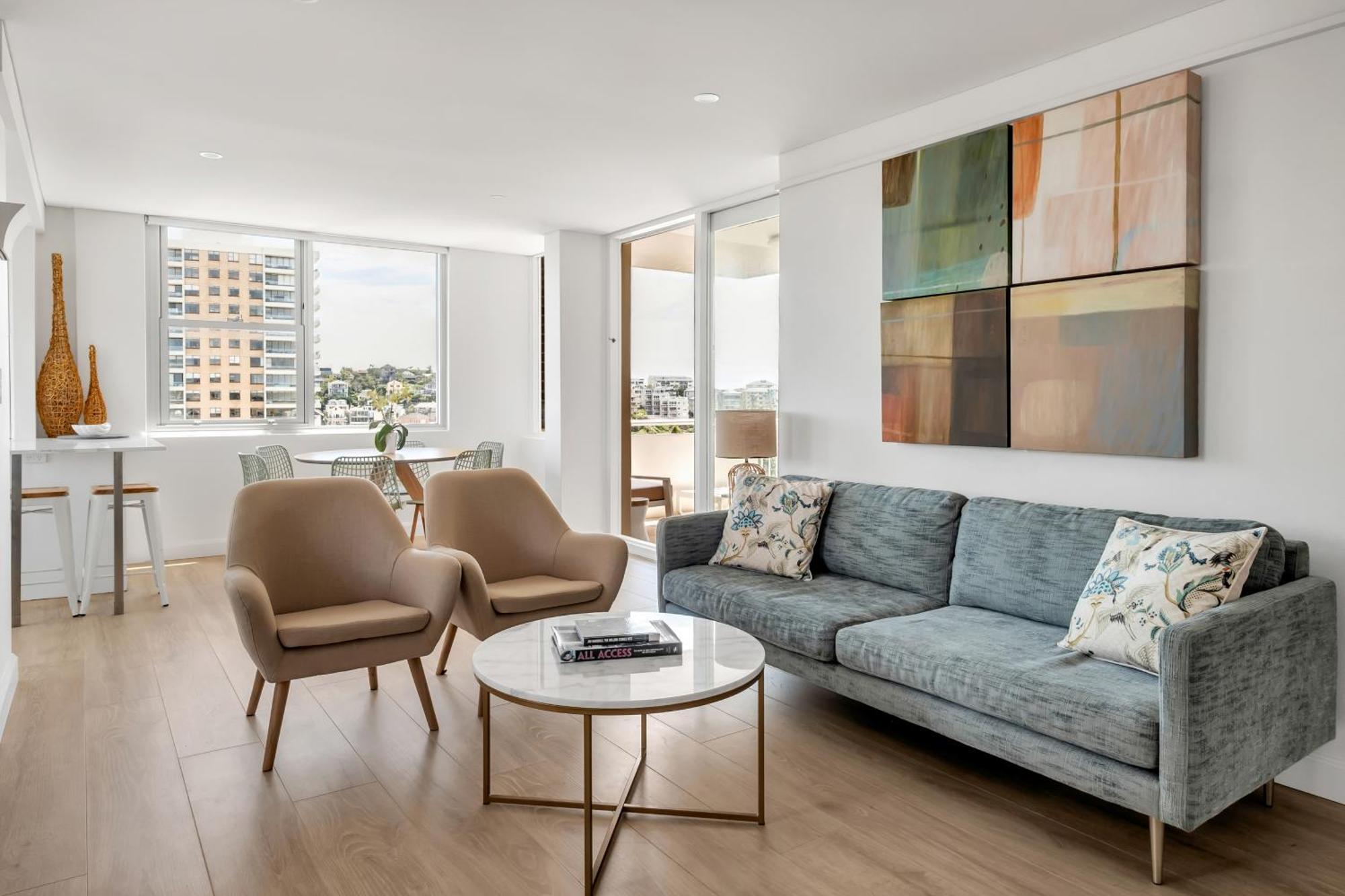 Apartment Stunning Beachfront Penthouse-beach District Views Sydney