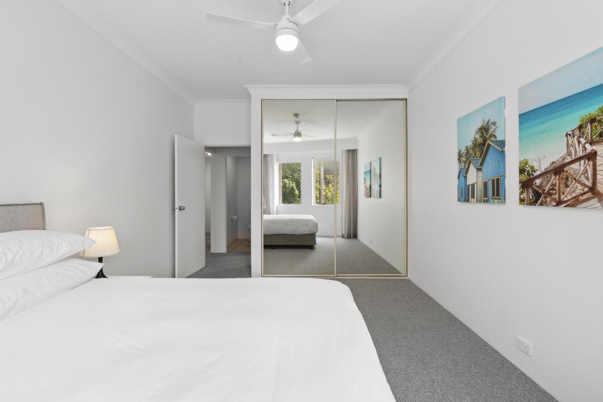 Chic Urban Escape In Vibrant Camperdown *
