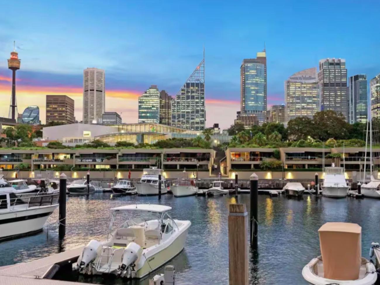 Spectacular Waterfront With Cosmopolitan Lifestyle Apartment Sydney