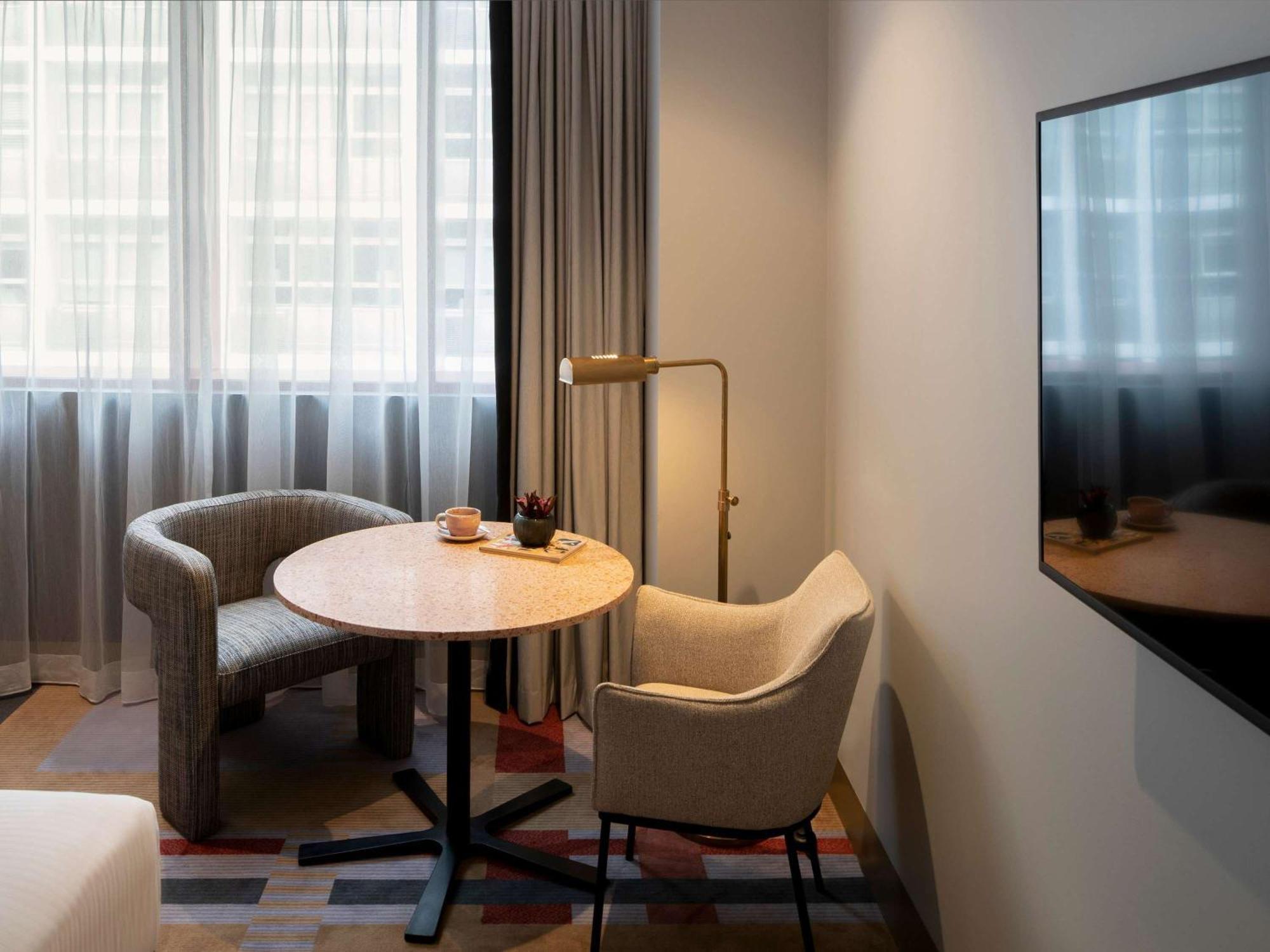 Mercure Martin Place 4* Sydney
