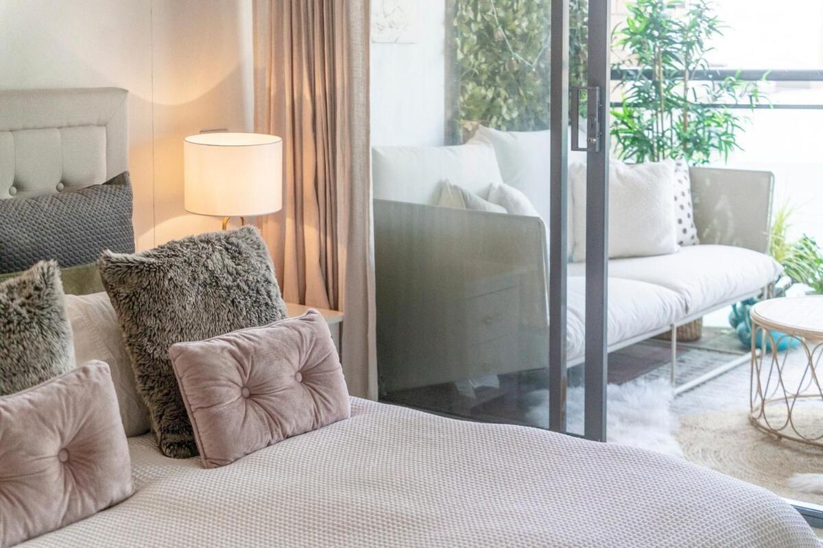Luxury * Sydney