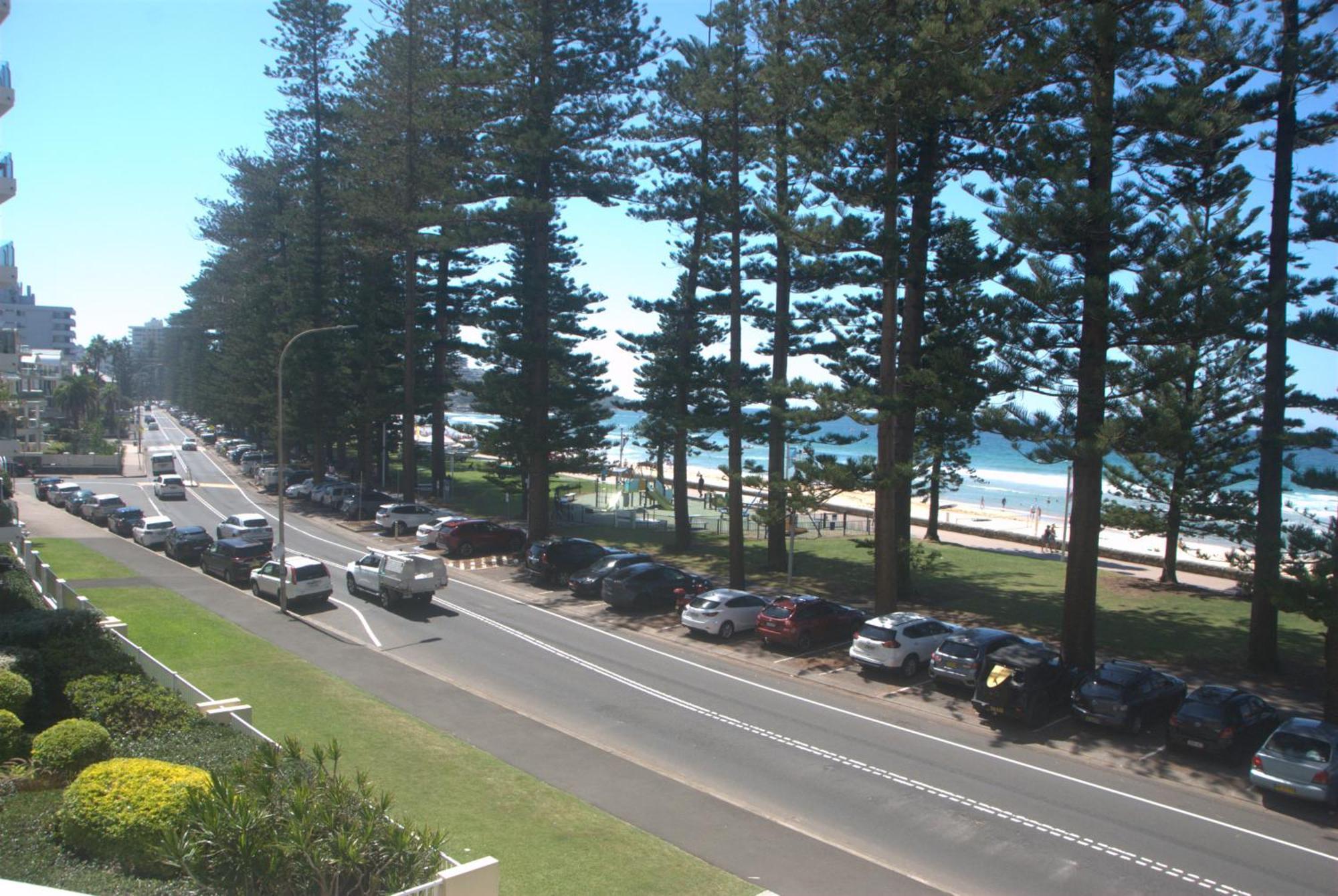 Apartment Unbeatable Beachfront Views 3 Mins Walk To Corso *