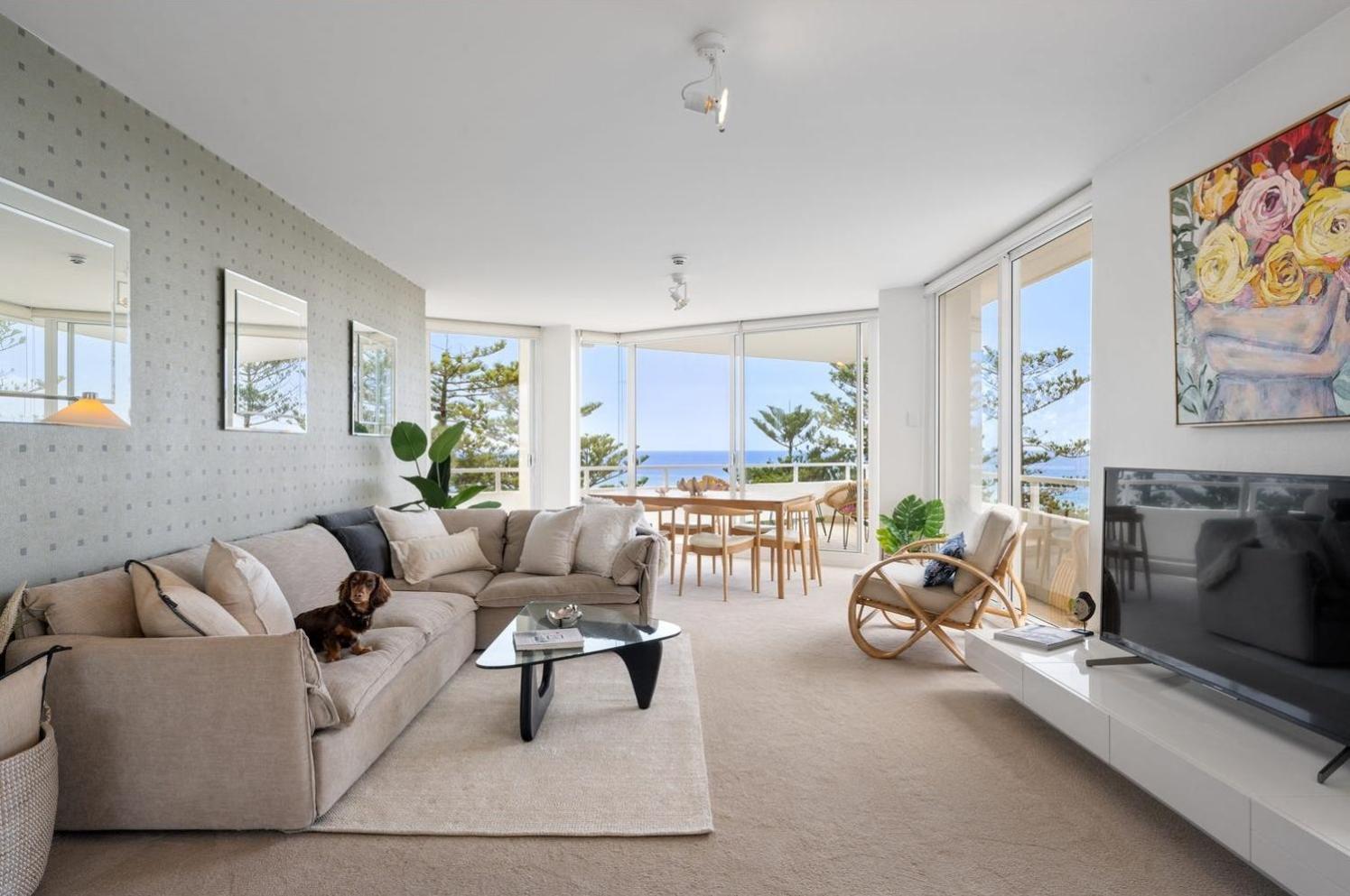 Apartment Beachfront Location In Manly W Stunning Views