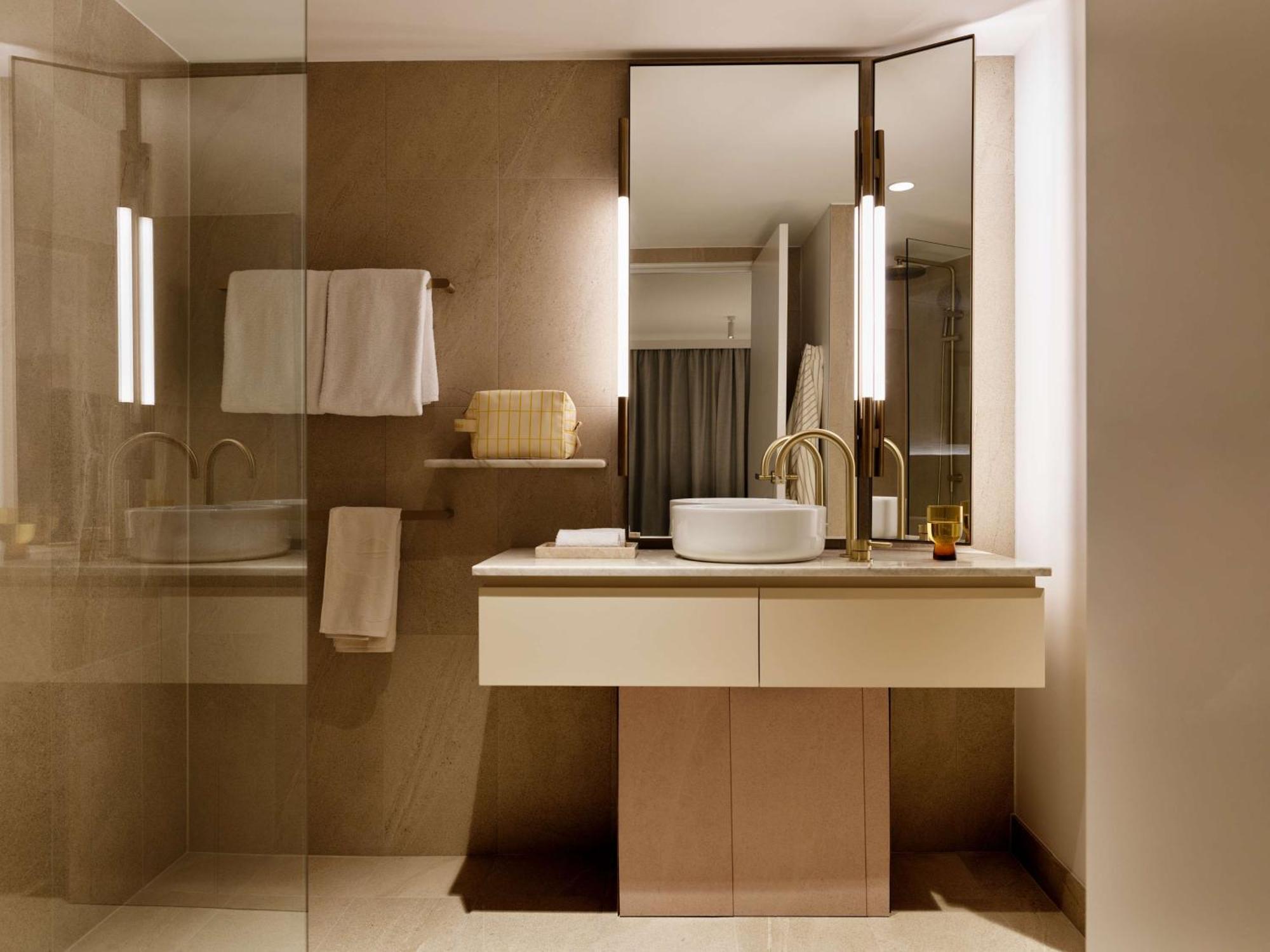 Aparthotel Adina Town Hall Sydney