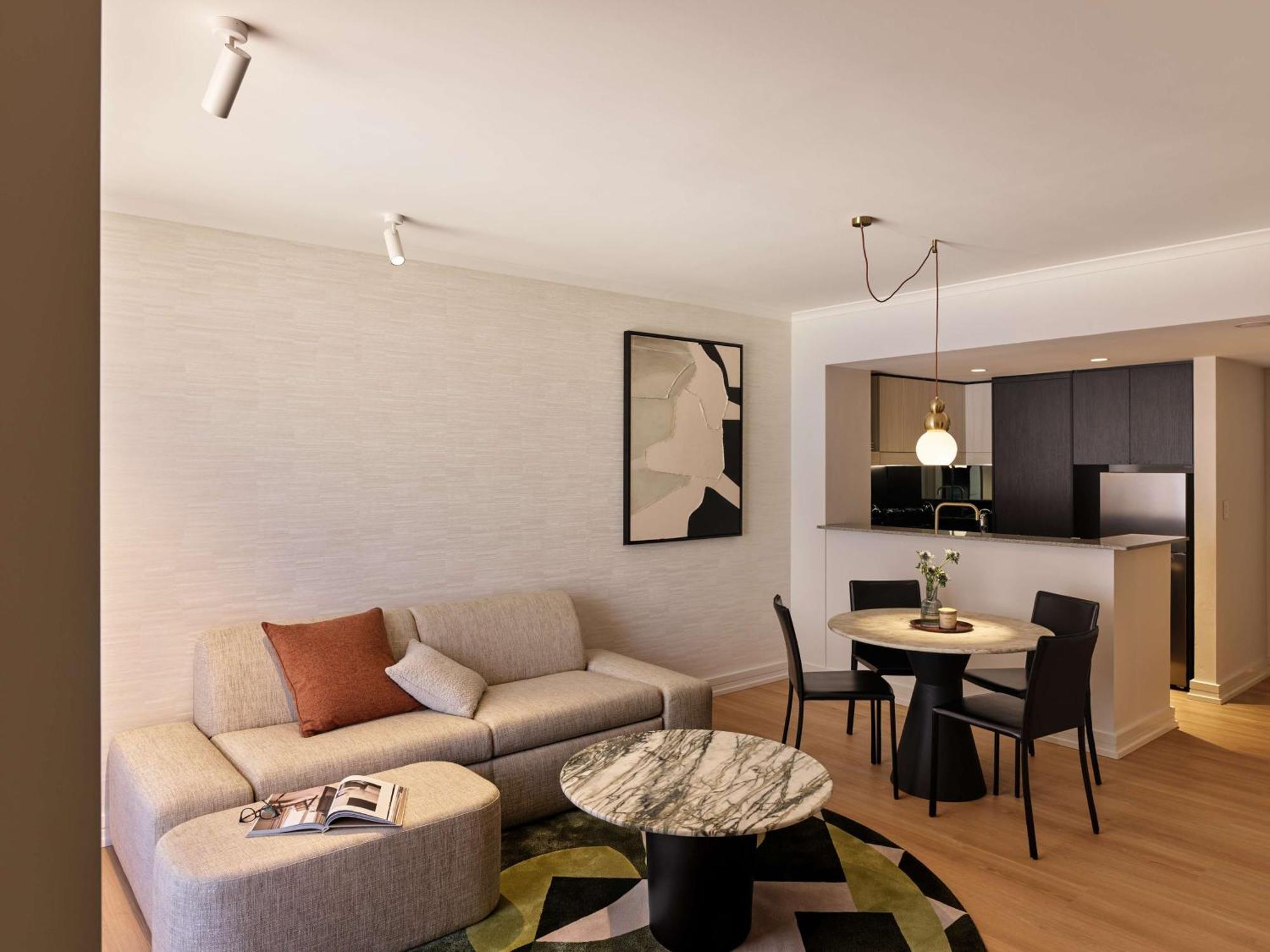 Adina Town Hall 4* Sydney