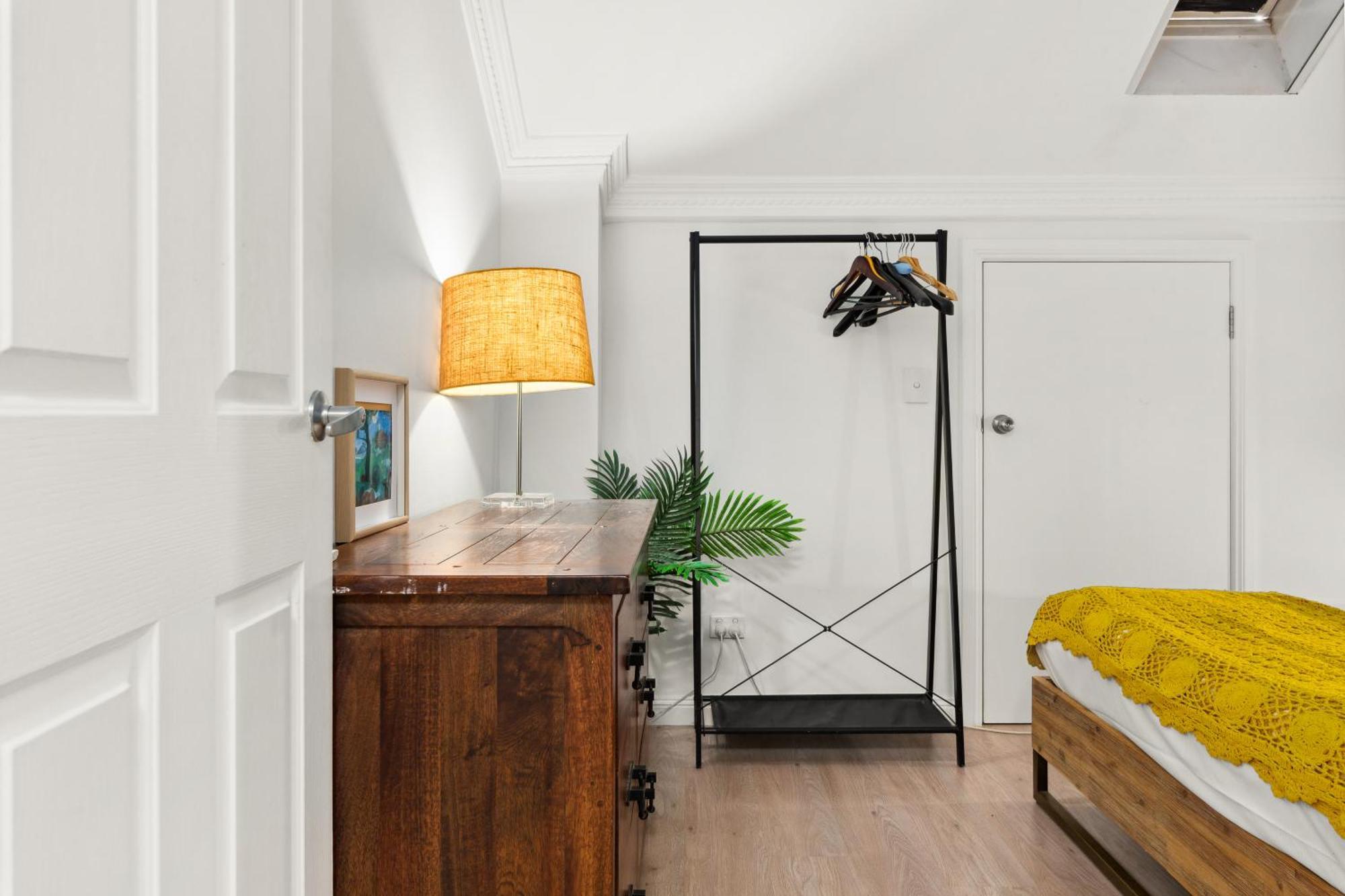 Apartment Hip Inner-city Living In Vibrant Erskineville
