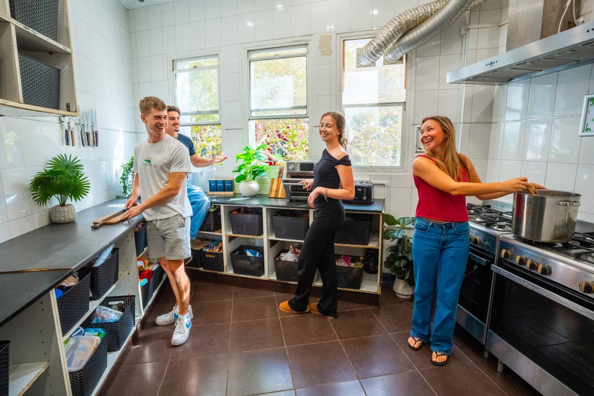 Mad Monkey Kings Cross (adults Only) Hostel Sydney