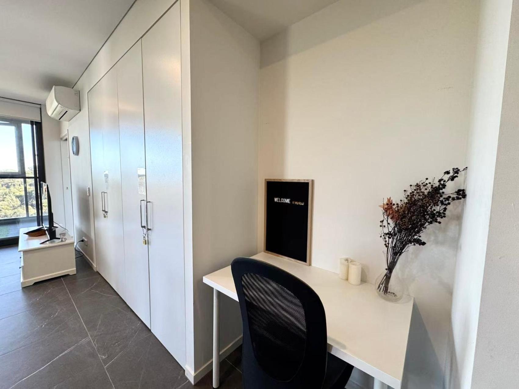 Serene Parkside Retreat 2brs@ Close 2 Olympic Park Apartment Sydney